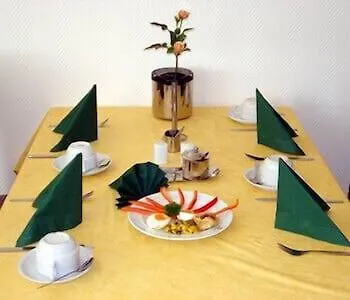 Trip Minerva Frankfurt 호텔