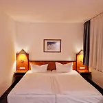 Trip Minerva Frankfurt فرانكفورت