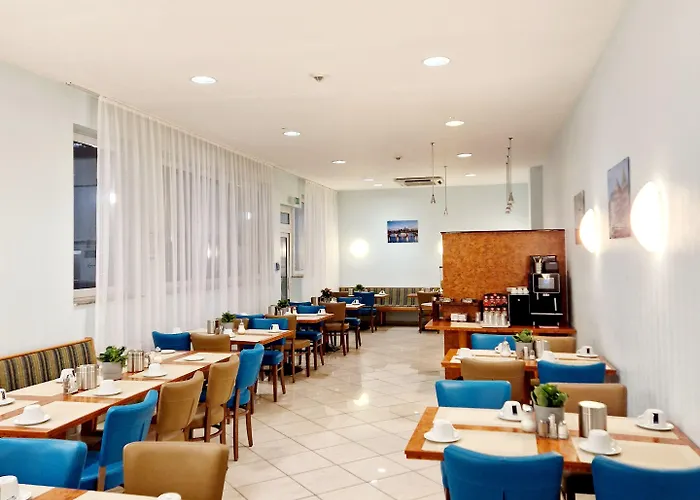 Trip Minerva Frankfurt 3* フランクフルト