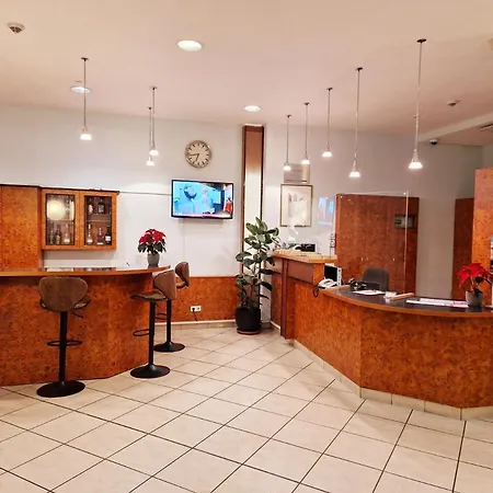Hotel Trip Minerva Frankfurt 3*