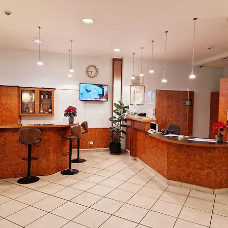 Trip Minerva Frankfurt 3*