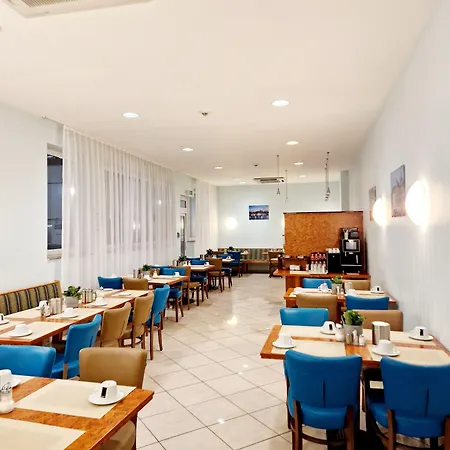 Trip Minerva Frankfurt 3* 美因河畔法兰克福
