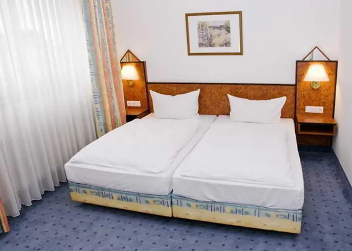 Trip Minerva Frankfurt Отель