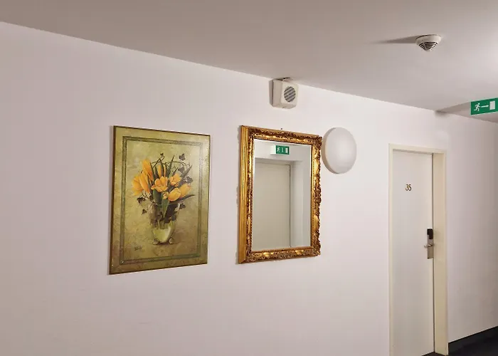 Trip Minerva Frankfurt 3*