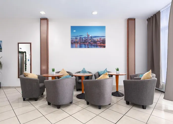 Trip Minerva Frankfurt 3*