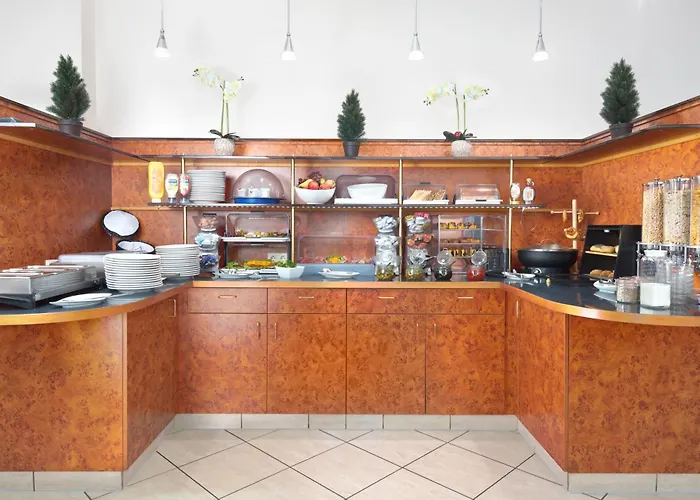 Trip Minerva Frankfurt 3*