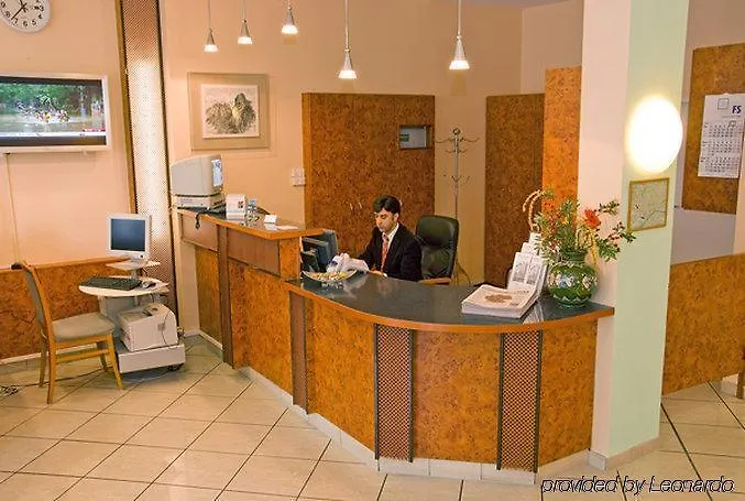 Trip Minerva Frankfurt 3*