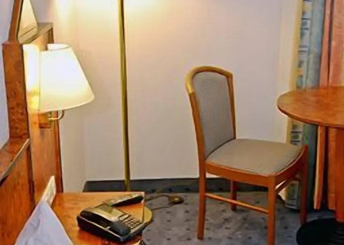 Trip Minerva Frankfurt 3* فرانكفورت