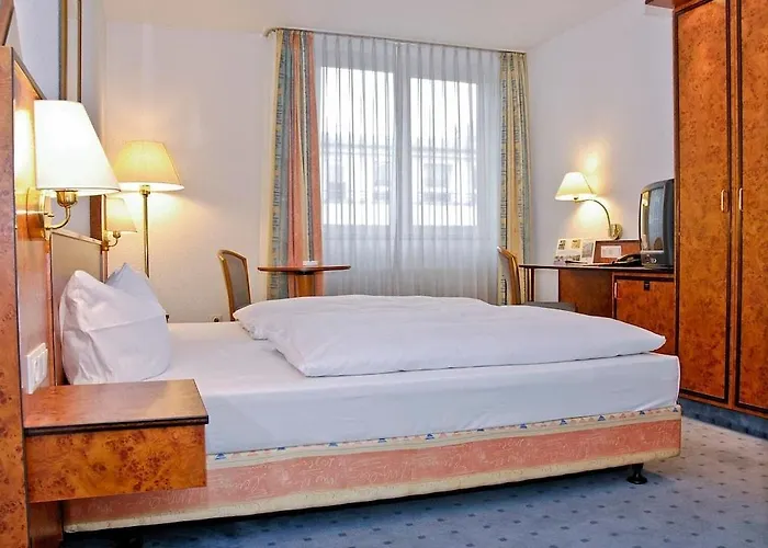 فندق Trip Minerva Frankfurt 3*