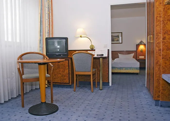 Trip Minerva Frankfurt فندق فرانكفورت