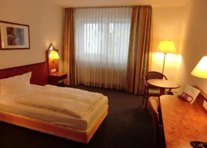 فندق Trip Minerva Frankfurt فرانكفورت